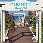 Hotel Oleandri Paestum