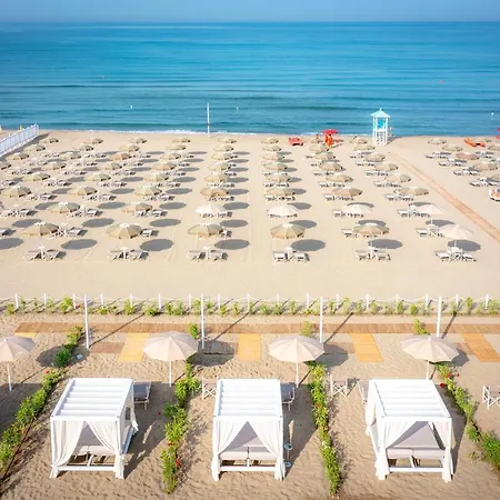 Otel Oleandri 4*