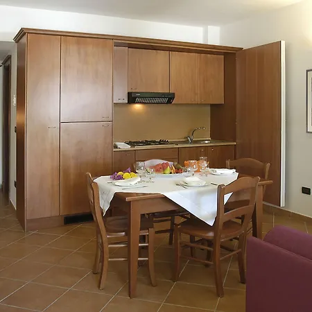 Oleandri Otel 4*